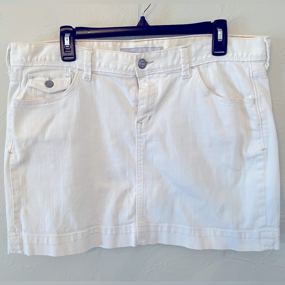 Old Navy White Denim Mini skirt